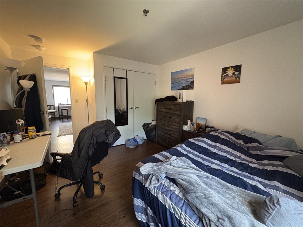 888 Washington St, Chinatown