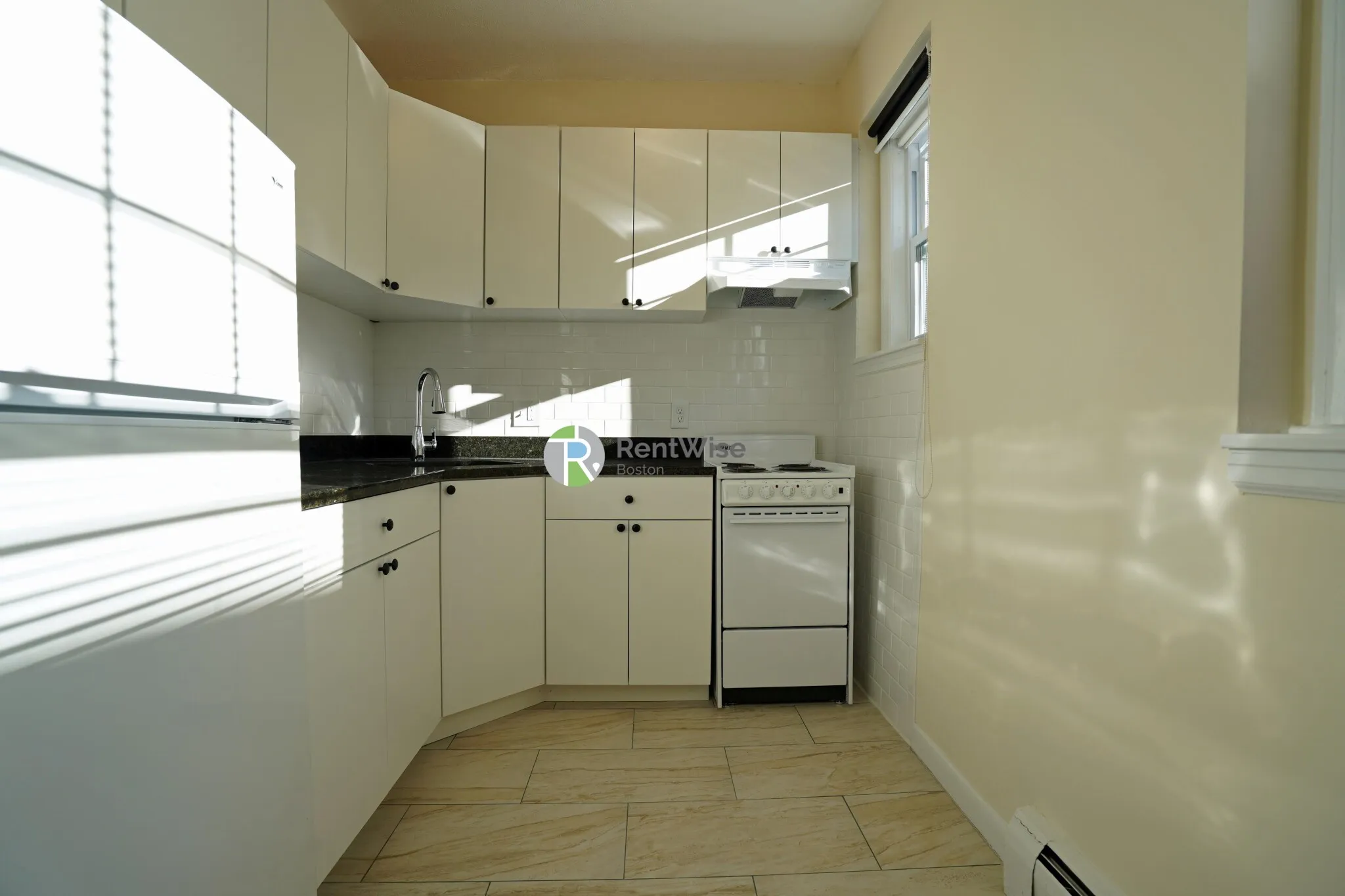 2018 Commonwealth Ave, Brighton