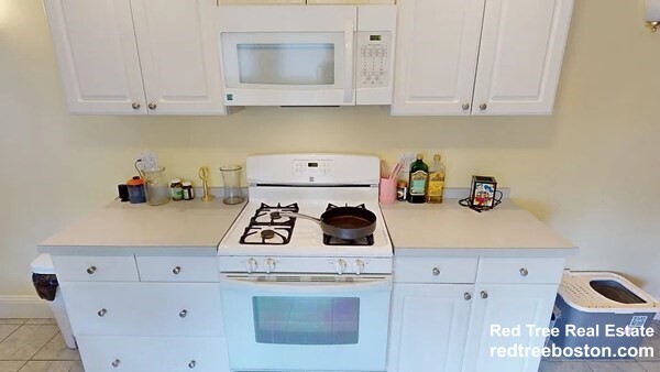 12 Homer St, Watertown