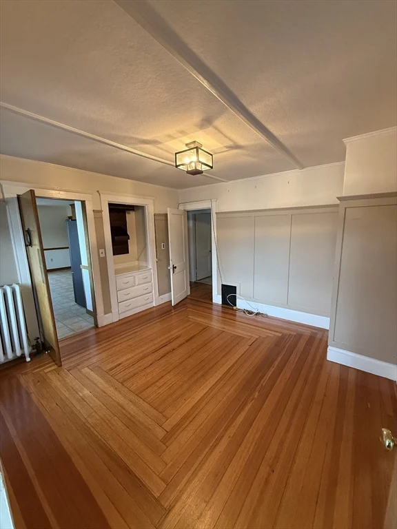 33 Sweetser Ter, Wyoma