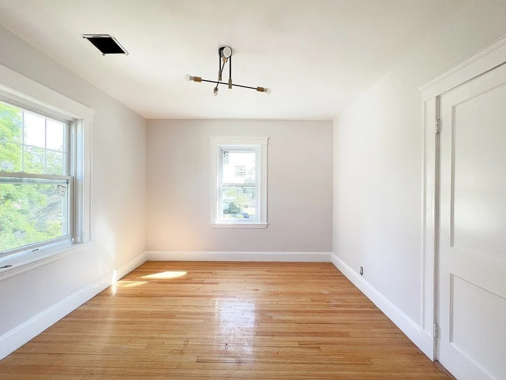 214 Derby St, West Newton