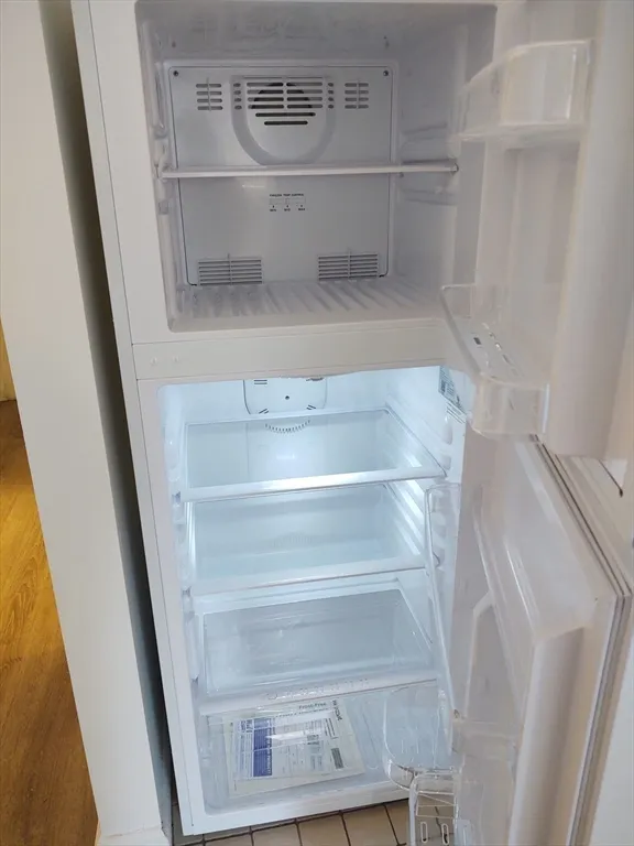 3 Leonard Rd, Boxborough