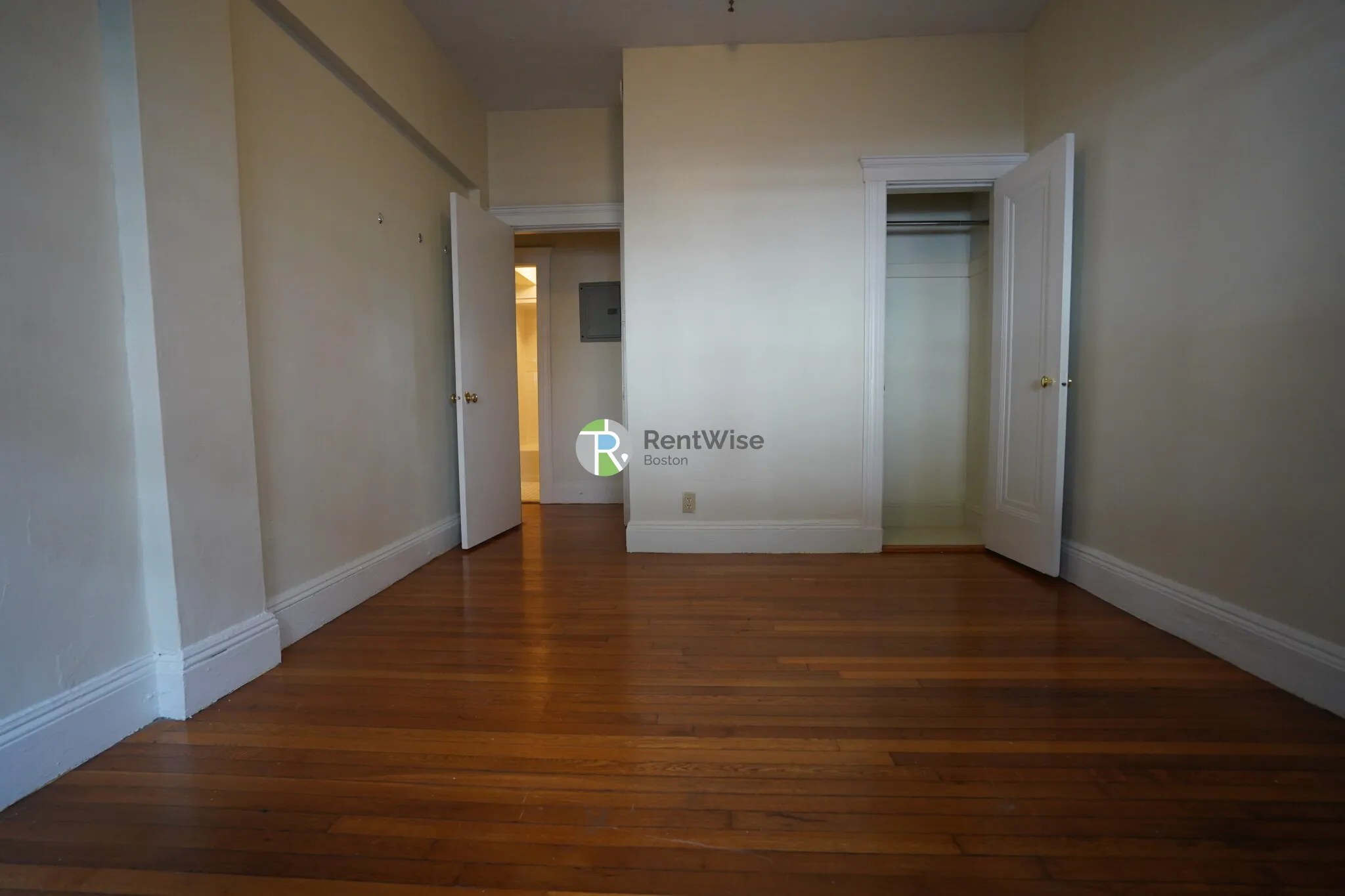 116 Washington St, Brighton