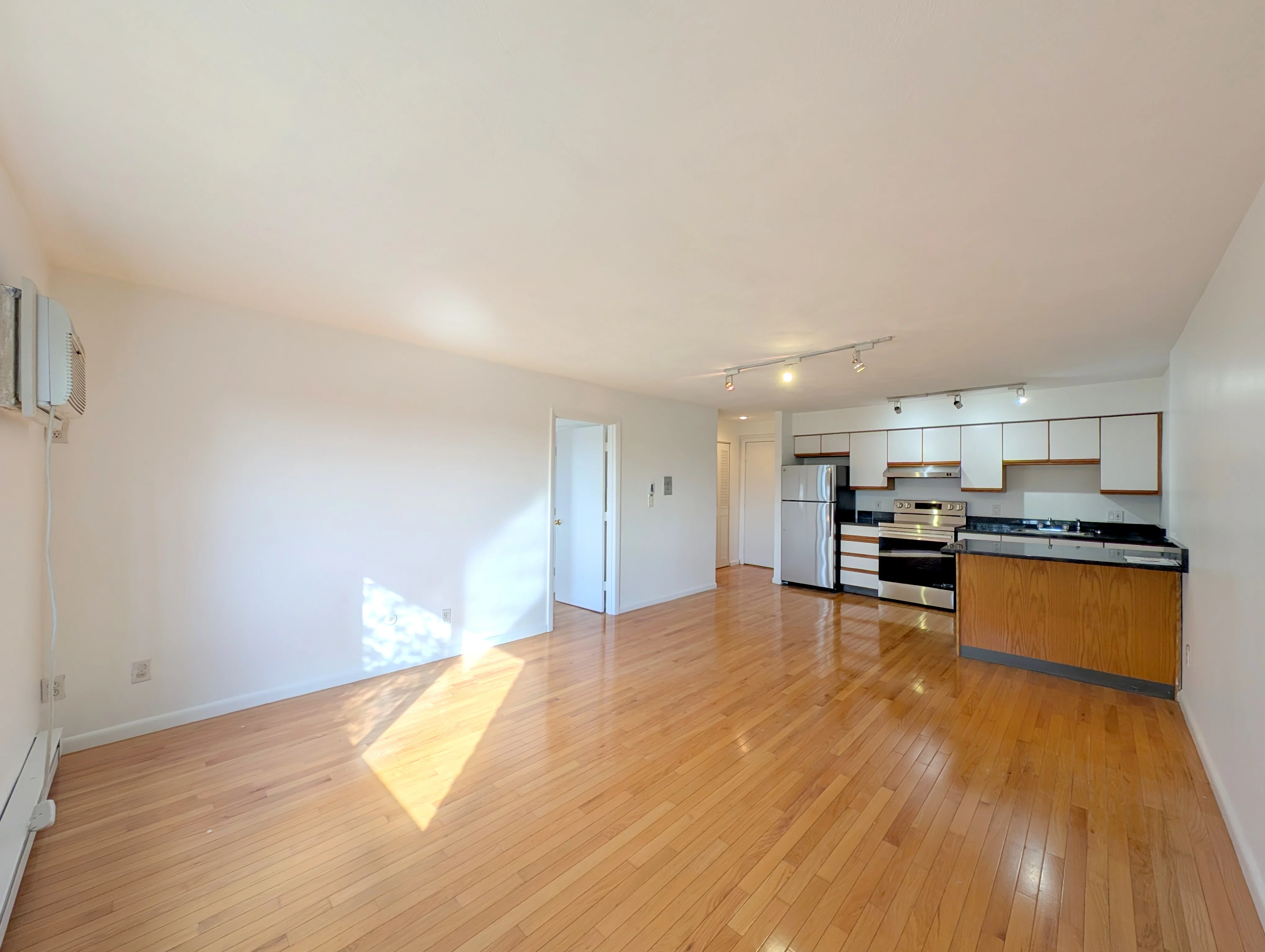 10 Roberts St, Magoun Square