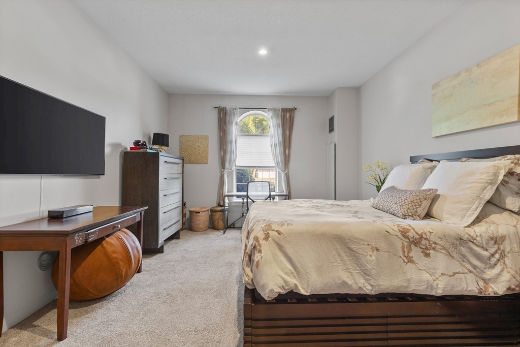 50 Boatswains Way, Chelsea