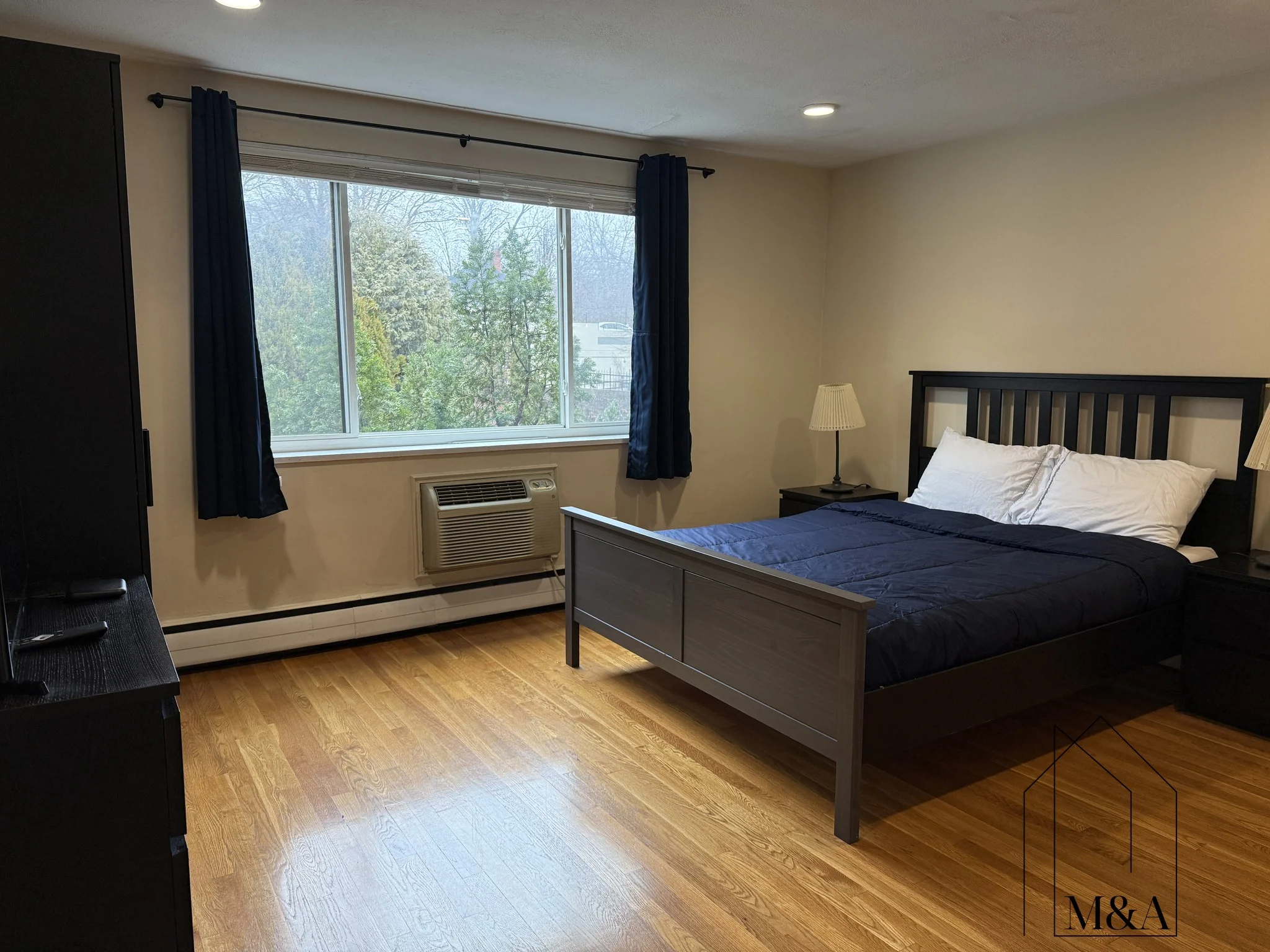 205 Kent St, Brookline