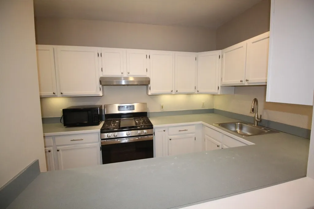 11 Worcester St, South End