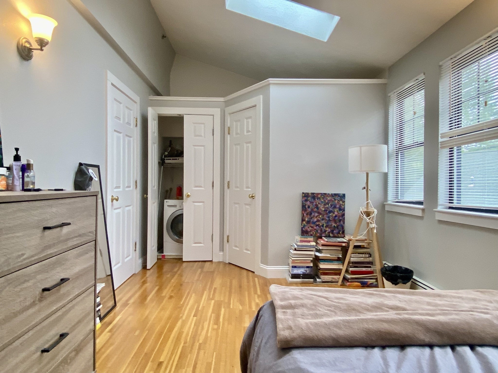 241 River St, Riverside