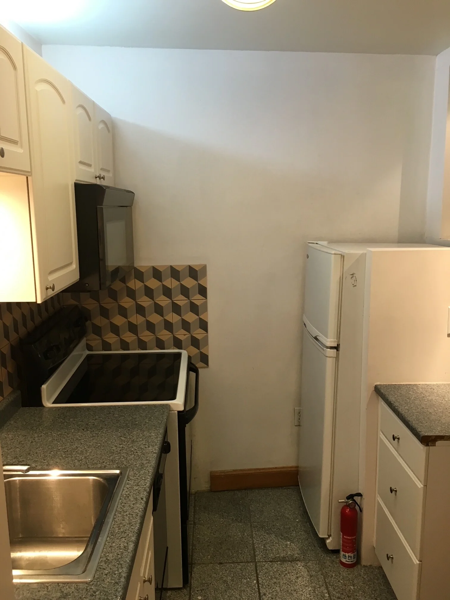 702 Massachusetts Ave, South End