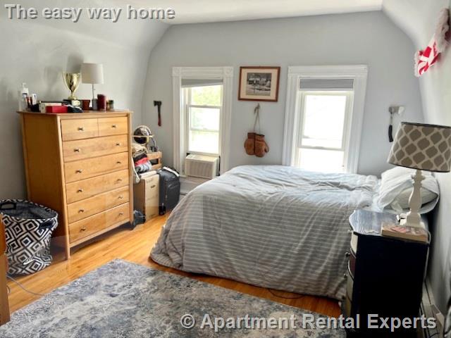 35 Rogers Ave, Davis Square