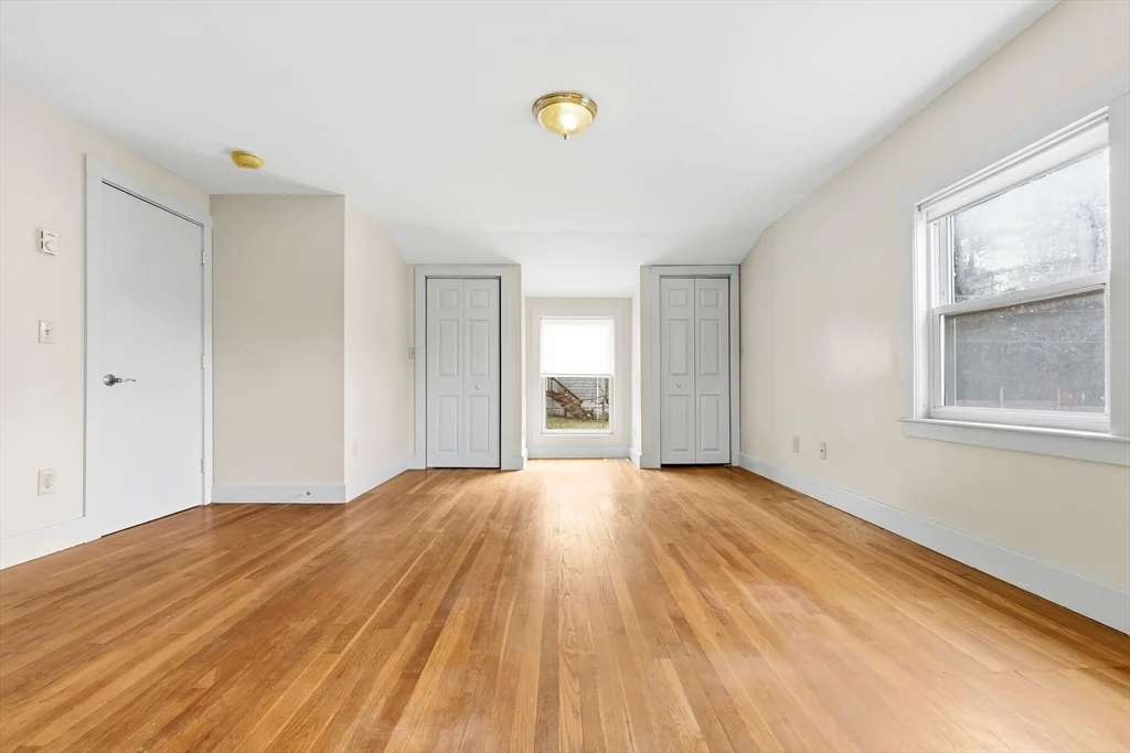 324 Lowel St, Peabody