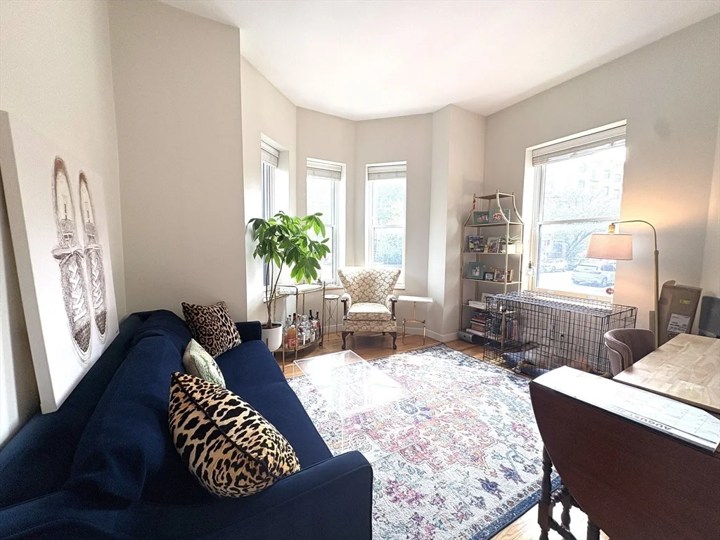 12 Cumberland St, Back Bay