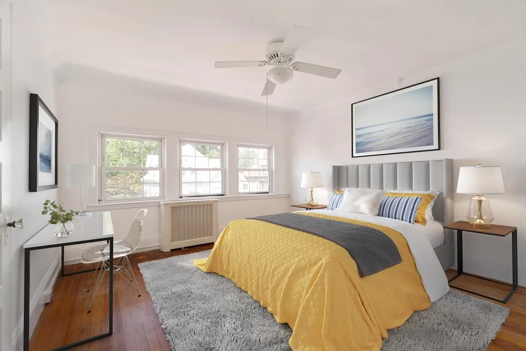 18 Newcastle Rd, Brighton