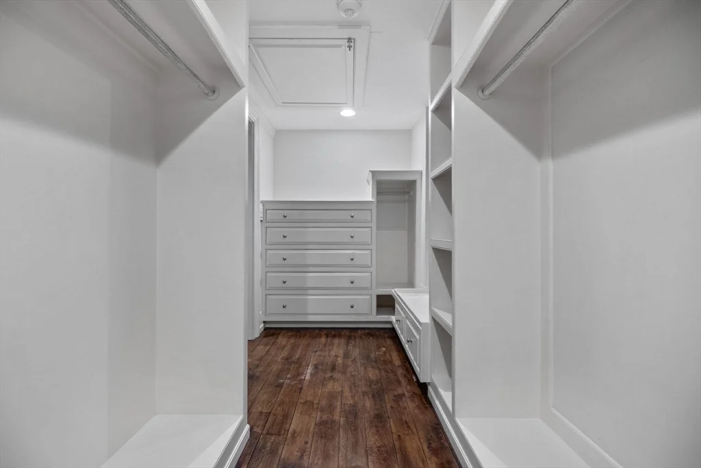 8 Garrison St, Back Bay