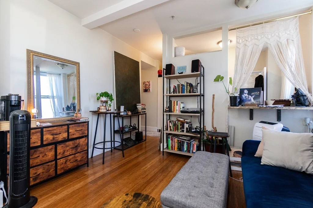 483 Beacon St, Back Bay