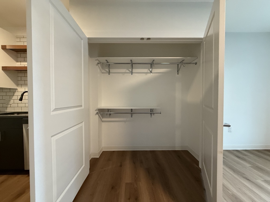 89 Brighton Ave, Allston