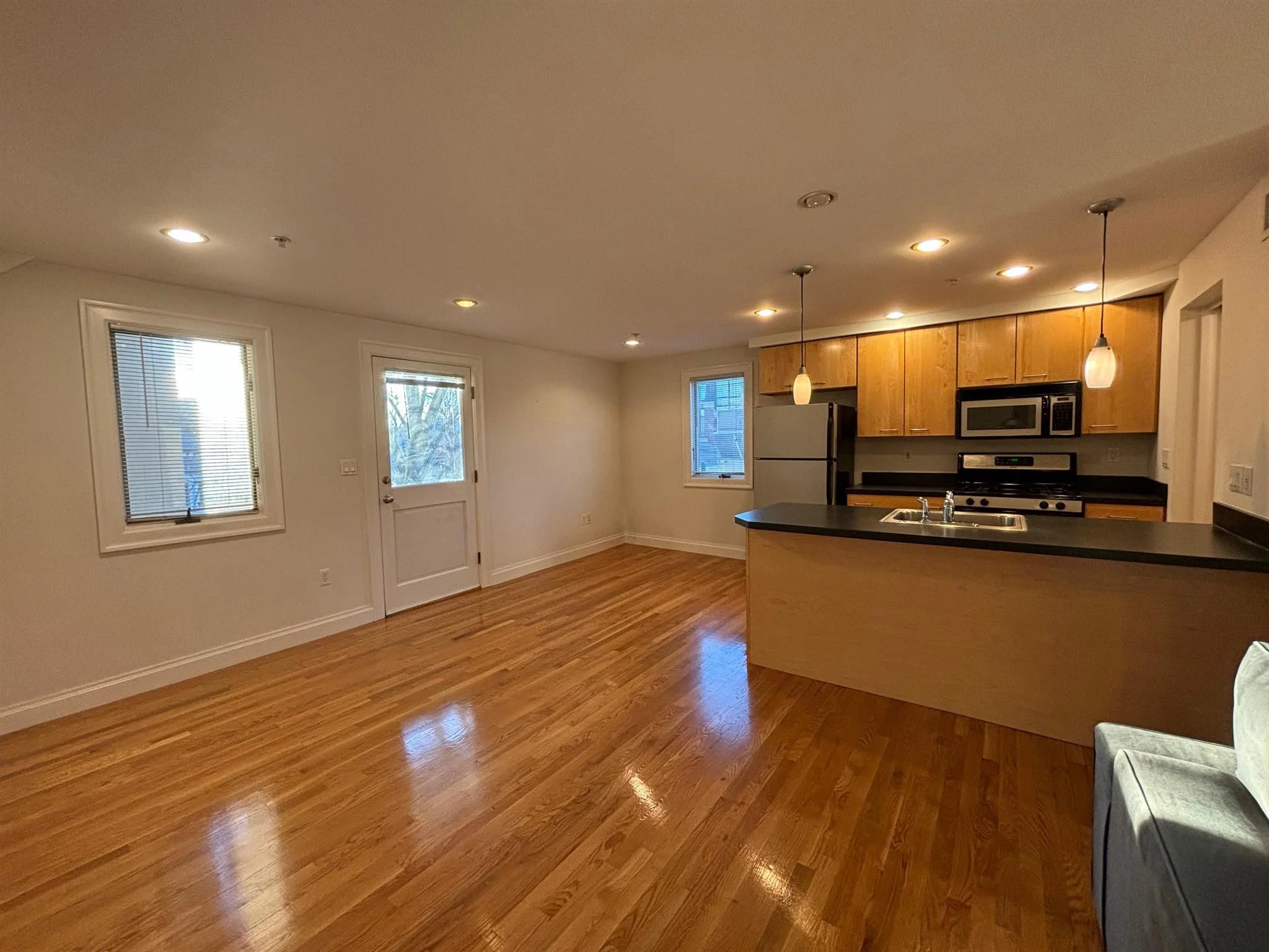 1110 Massachusetts Ave, Riverside