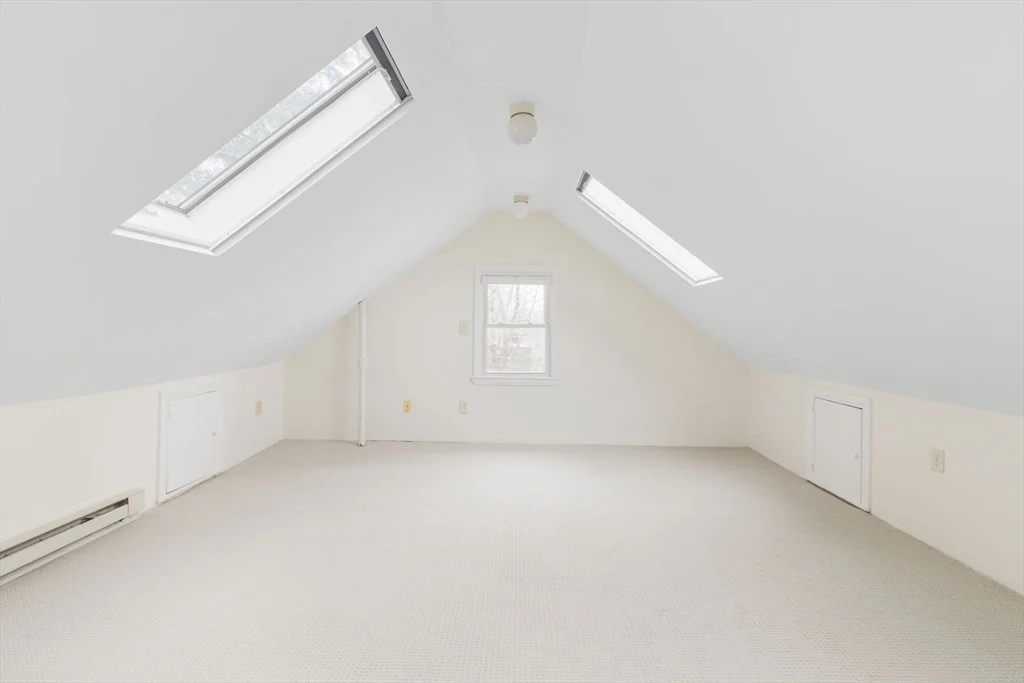 29 Sherman St, Neighborhood 9