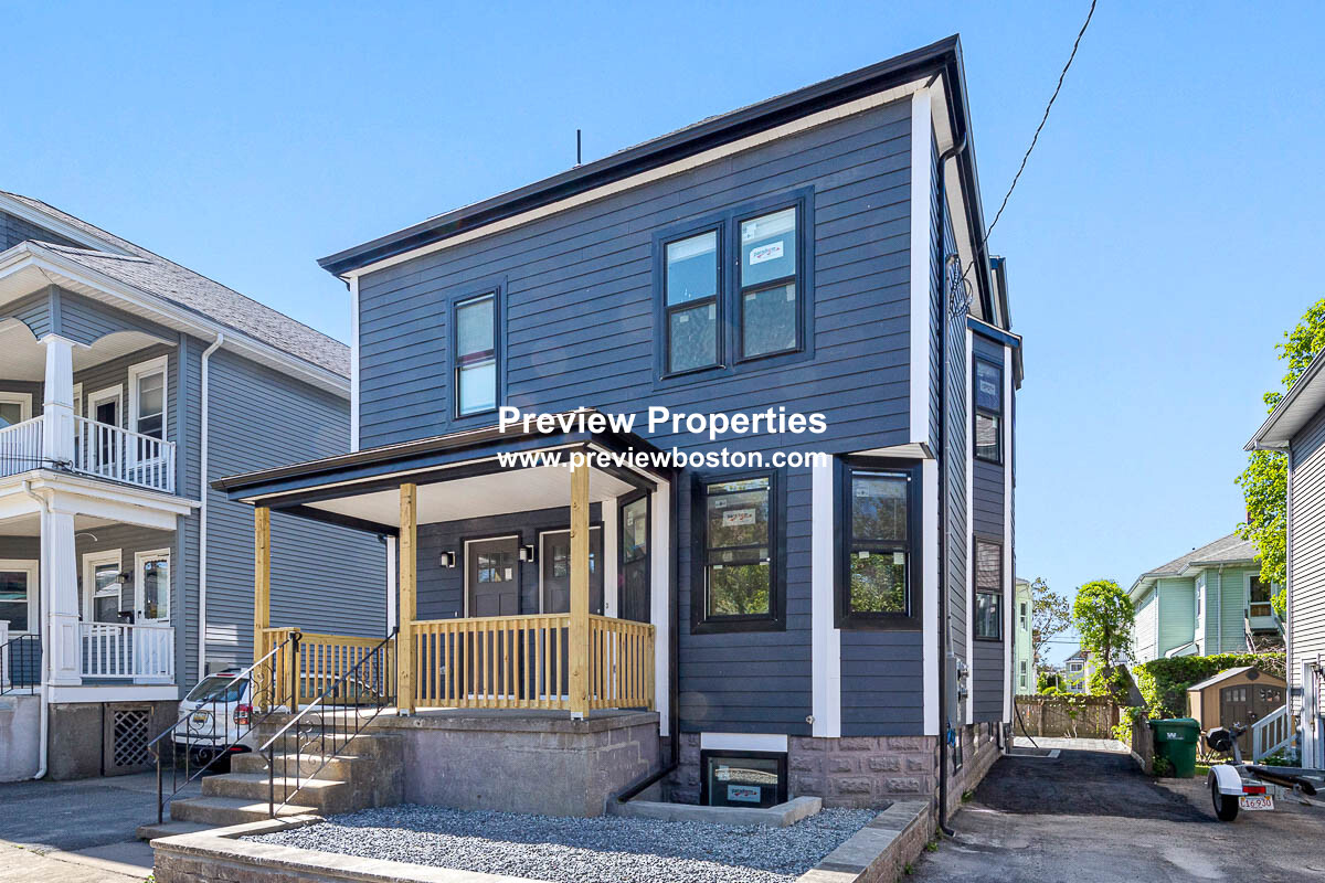 70 Stanley Ave, South Medford