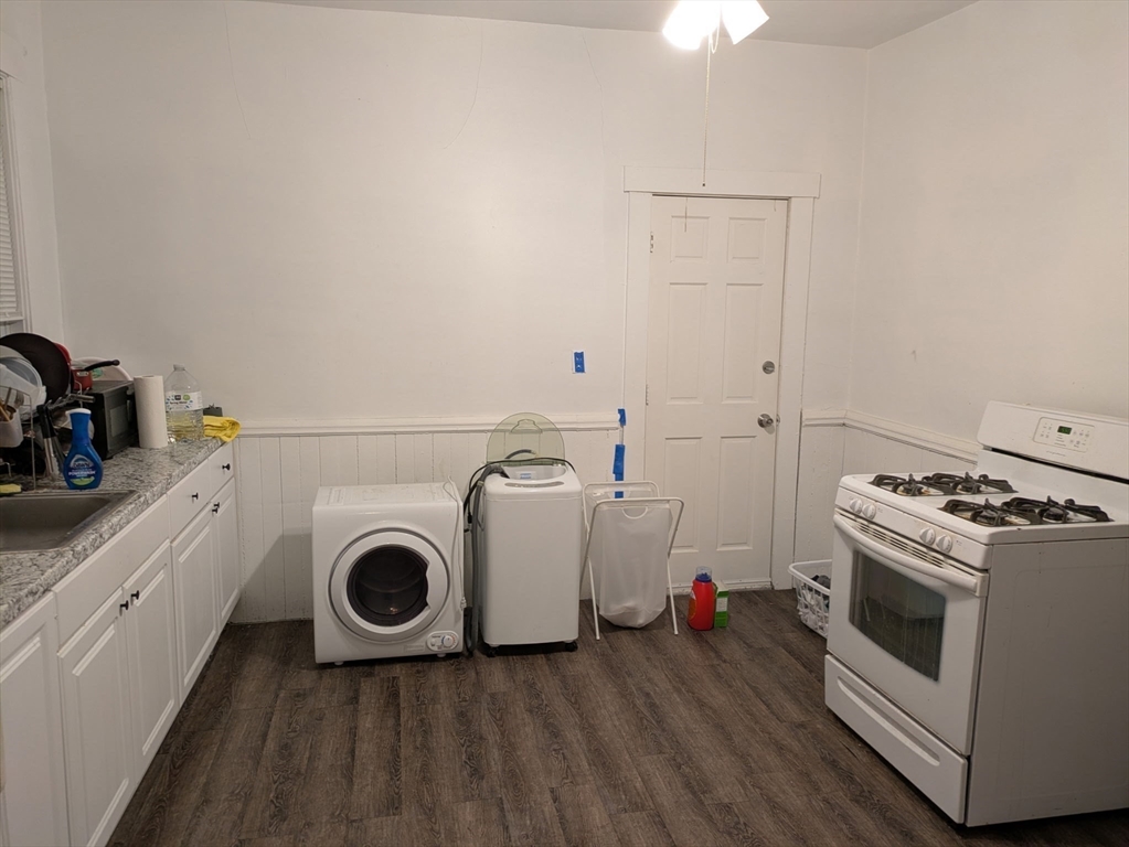 29R Tremont, Cambridgeport