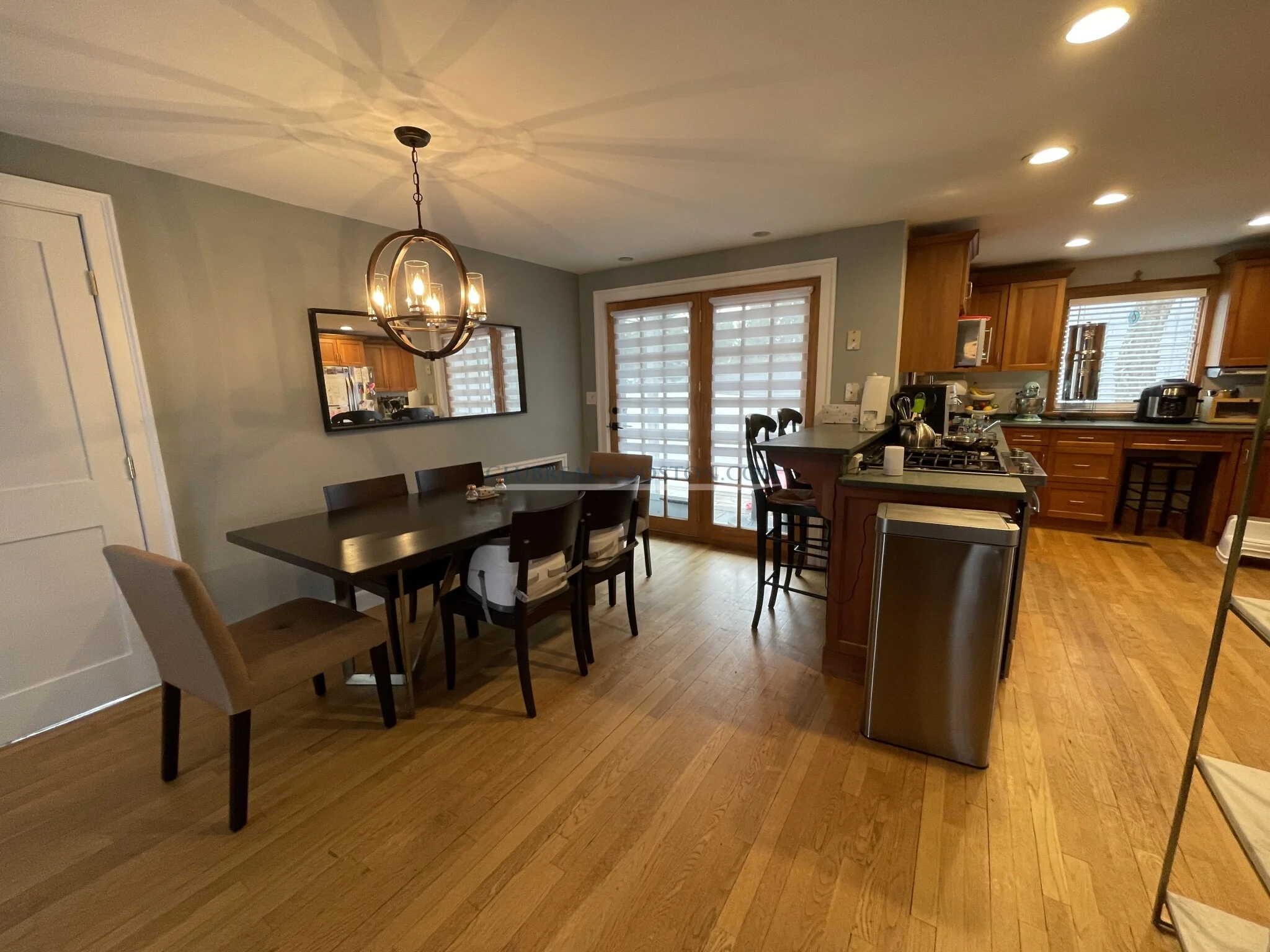 49 Beal Rd, Warrendale