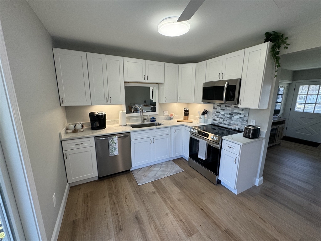 31 Deane Rd, Bernardston