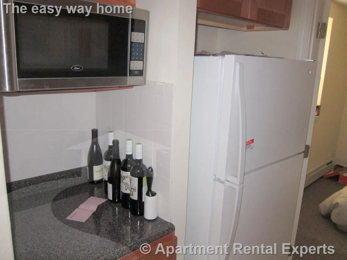 80 Highland Ave, Prospect Hill