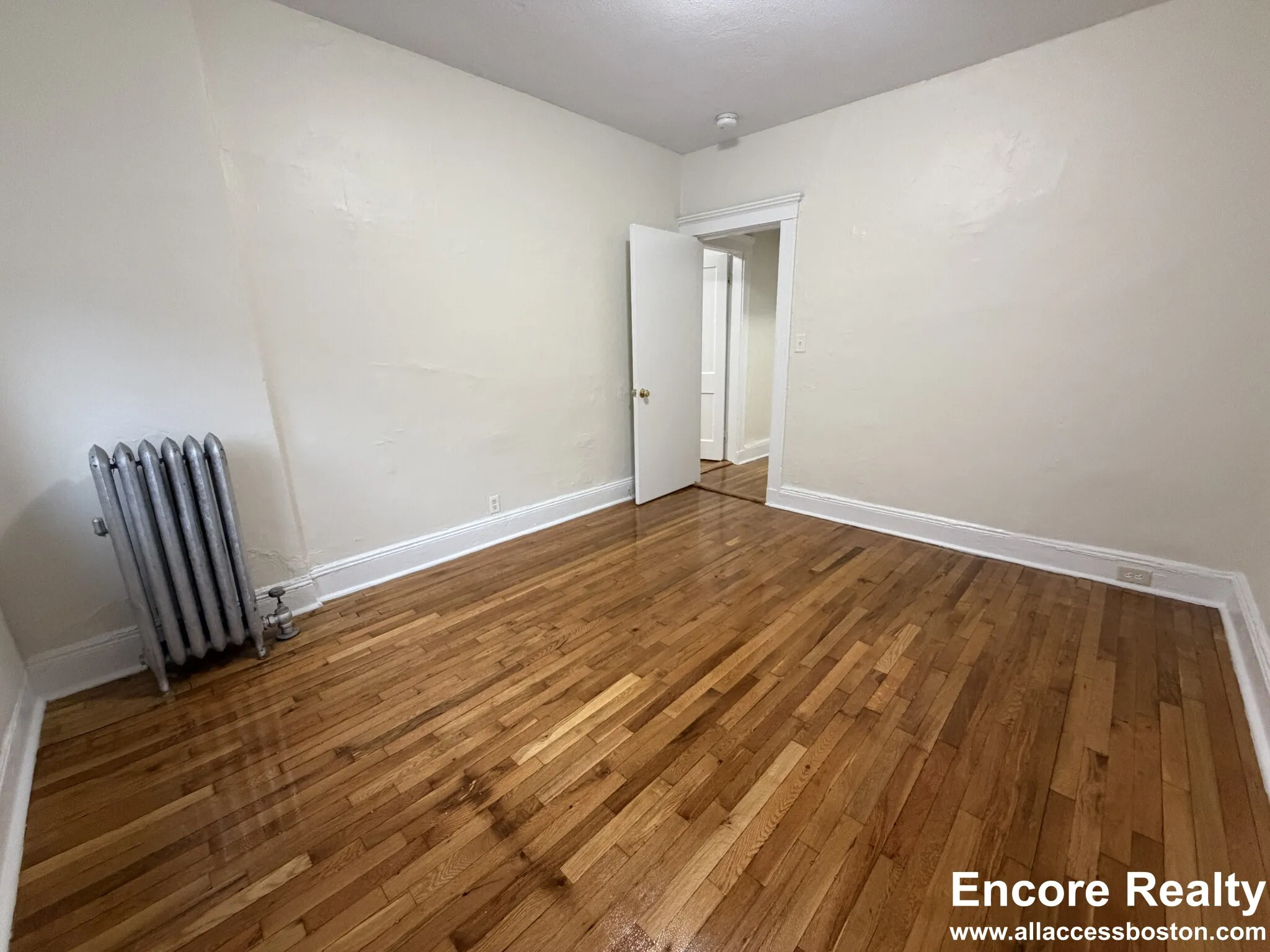 109 Brainerd Rd, Brighton