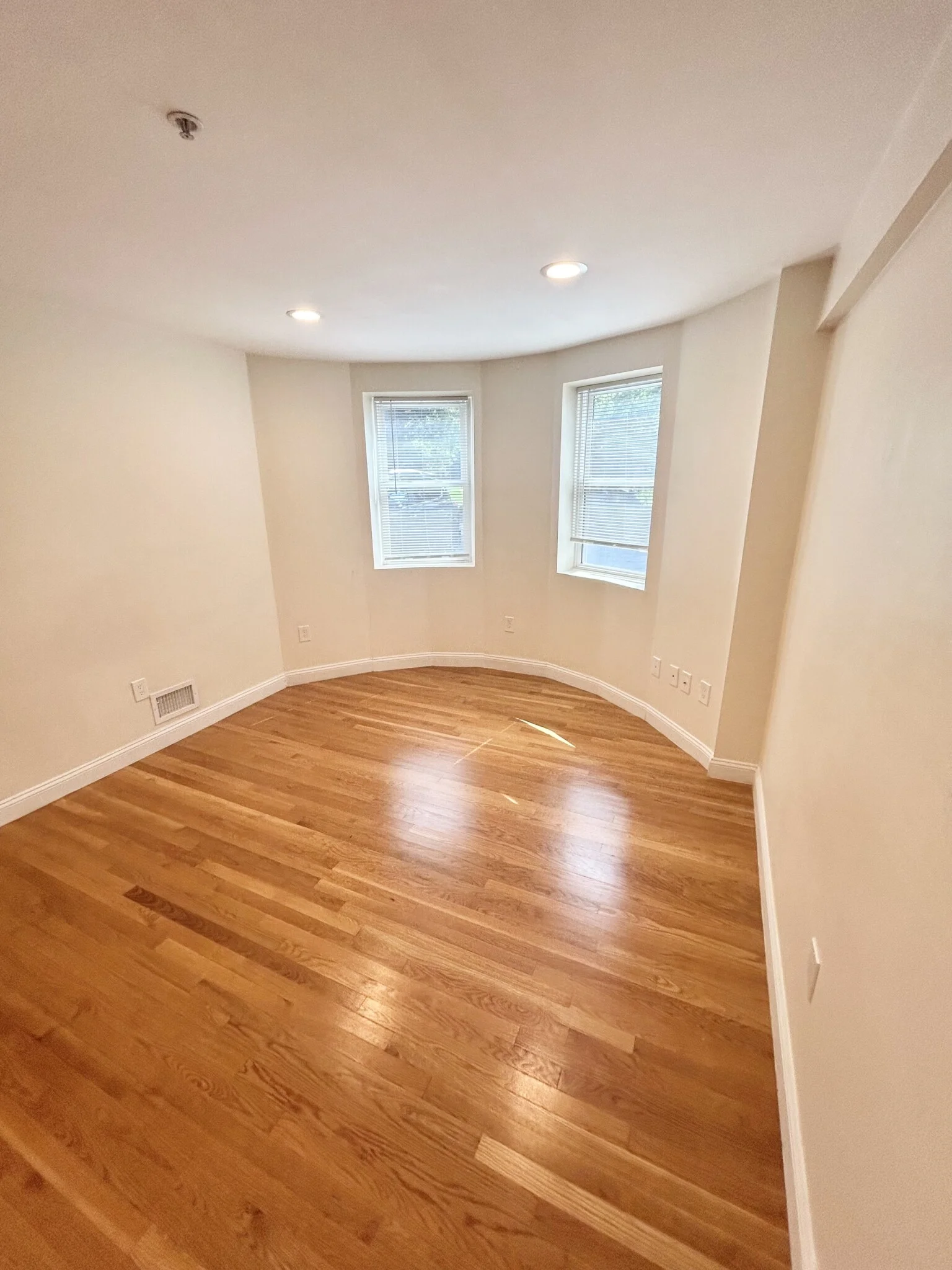 1801 Beacon St, Brookline