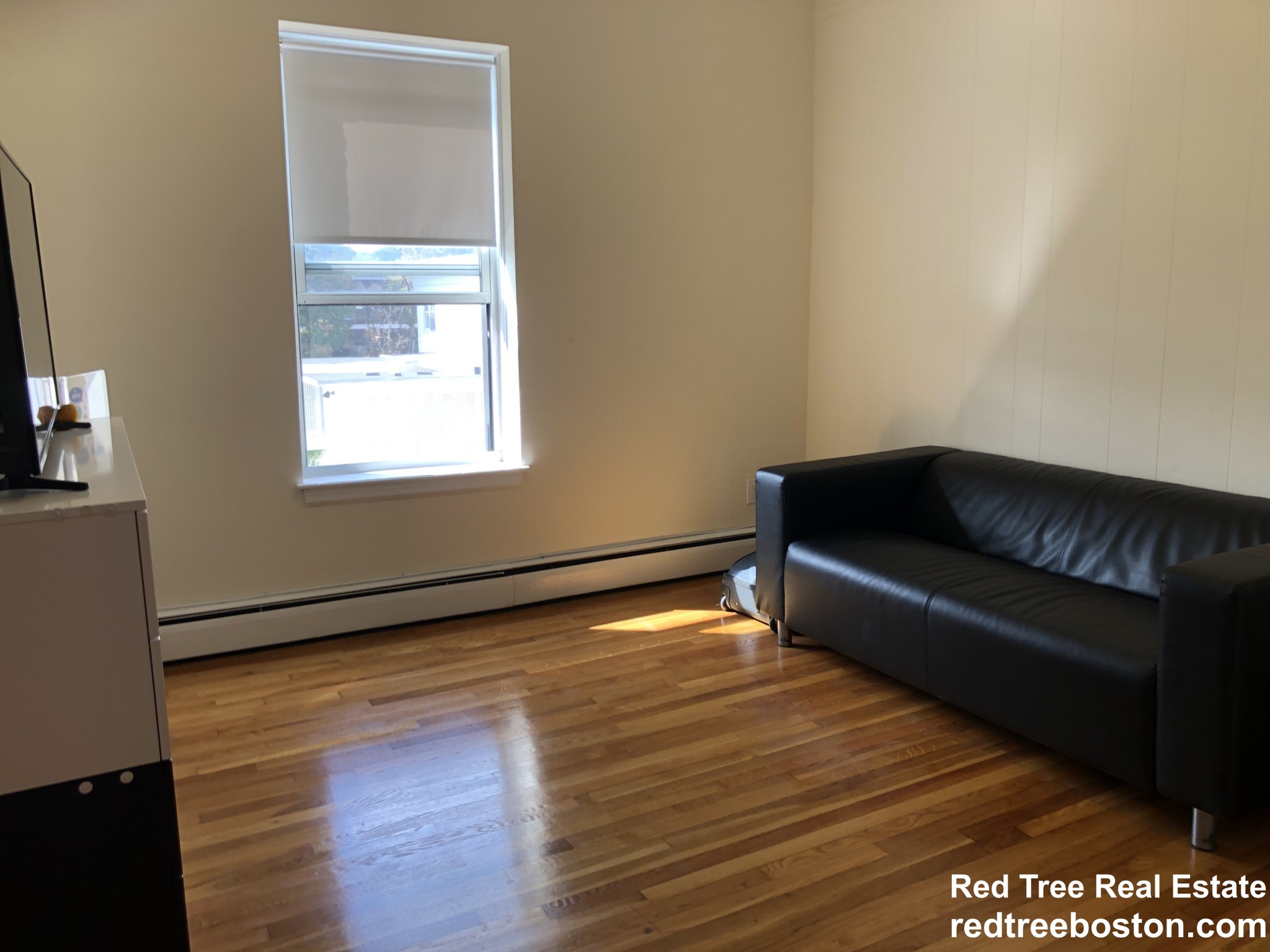 176 North Beacon St, Brighton