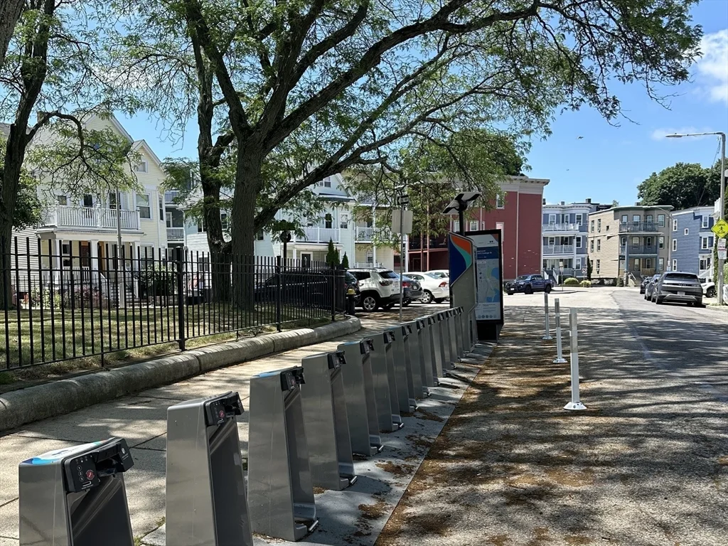 19 Chase St, Dorchester