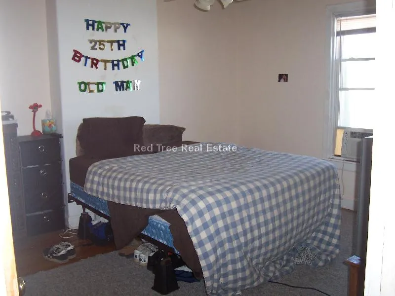 684 Parker St, Mission Hill