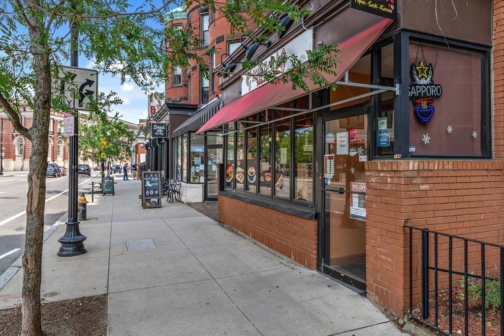 16 Westland Ave, Fenway