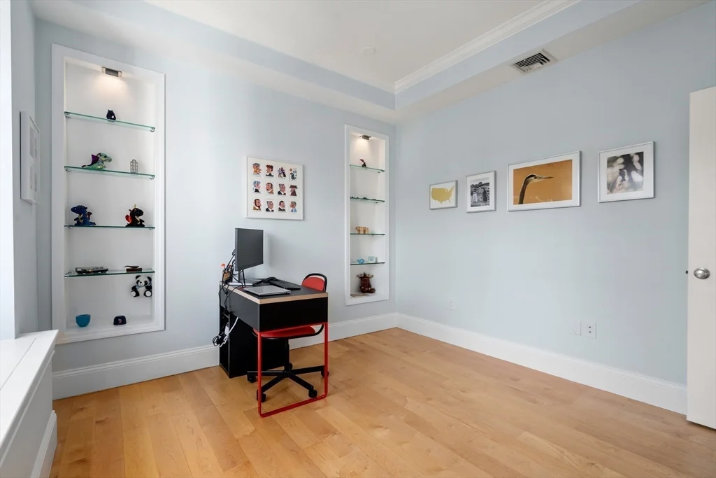 17 Worcester St, South End