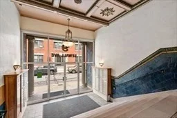 9 Sewall Ave, Coolidge Corner