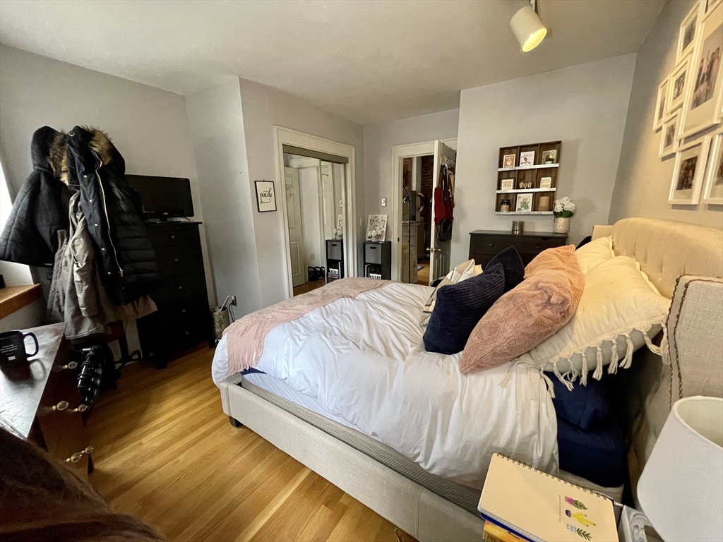 13 Thacher St, North End