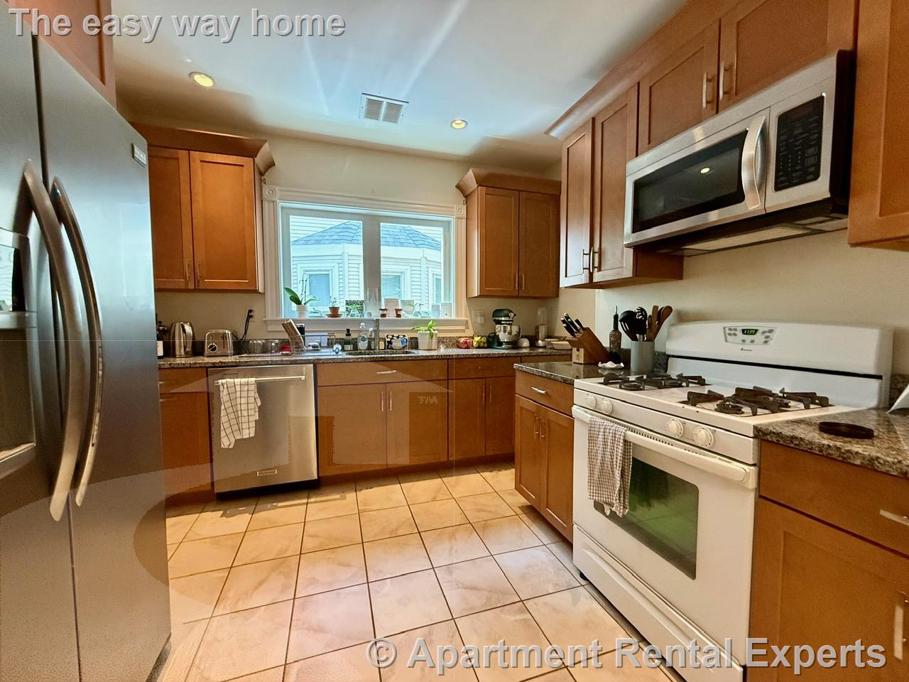 33 Pearson Ave, Davis Square