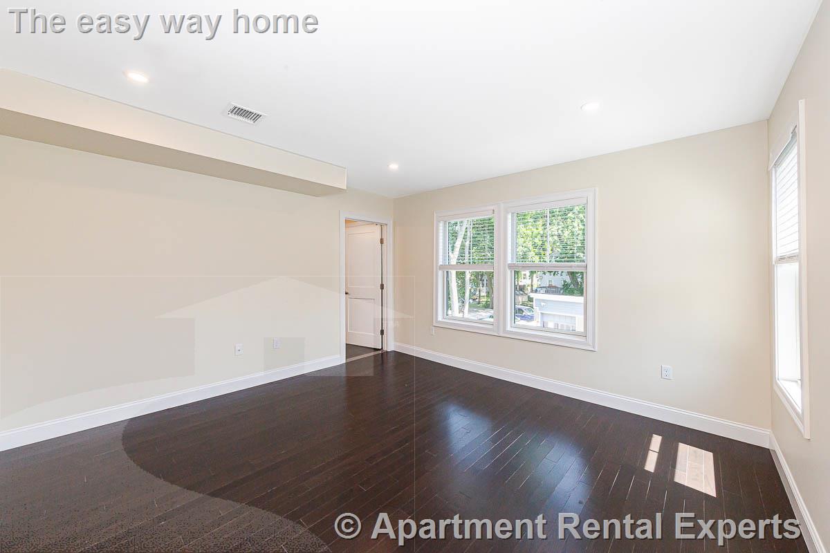 120 Jerome St, West Medford