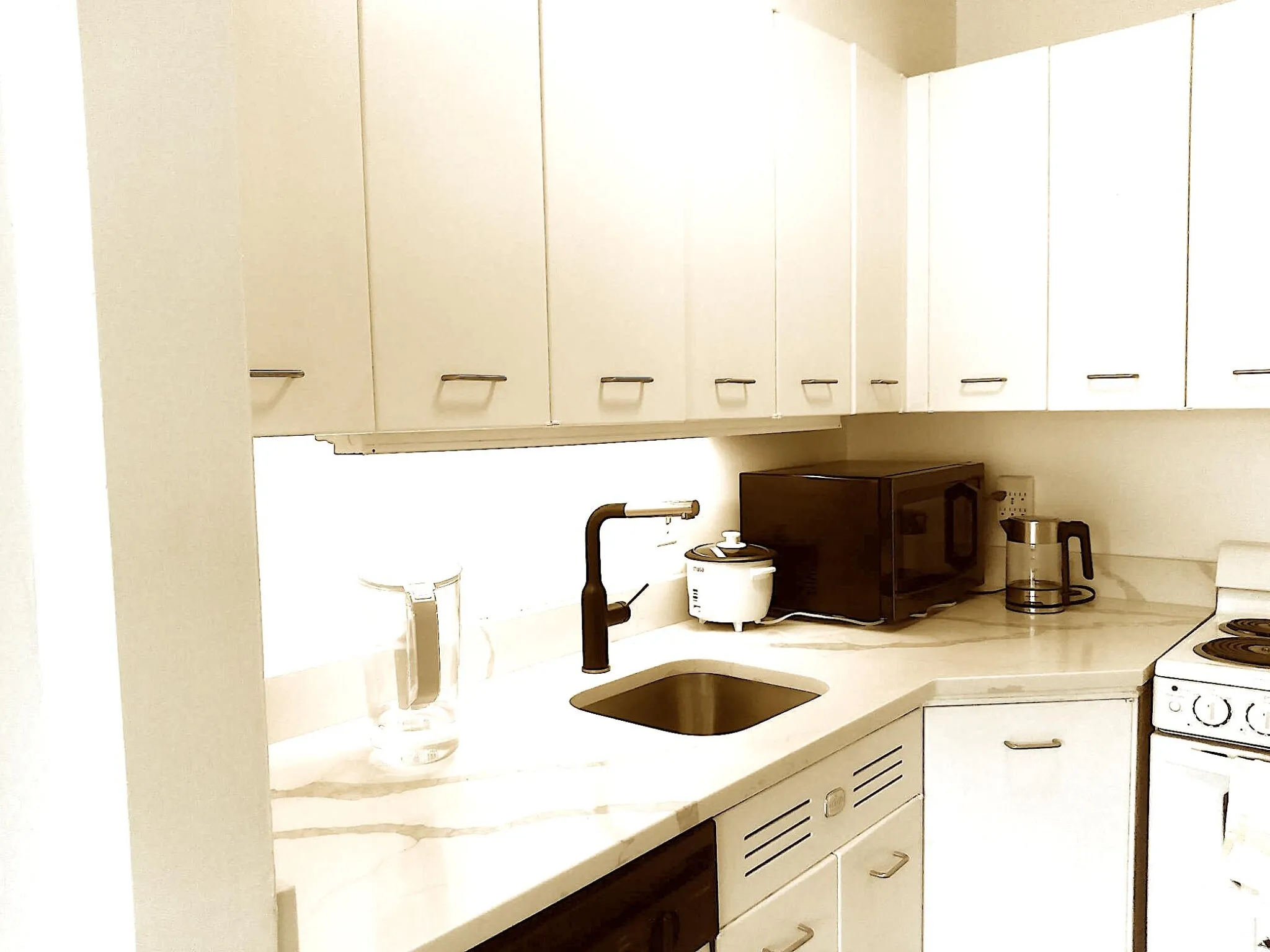 29 Concord Ave, Neighborhood Nine