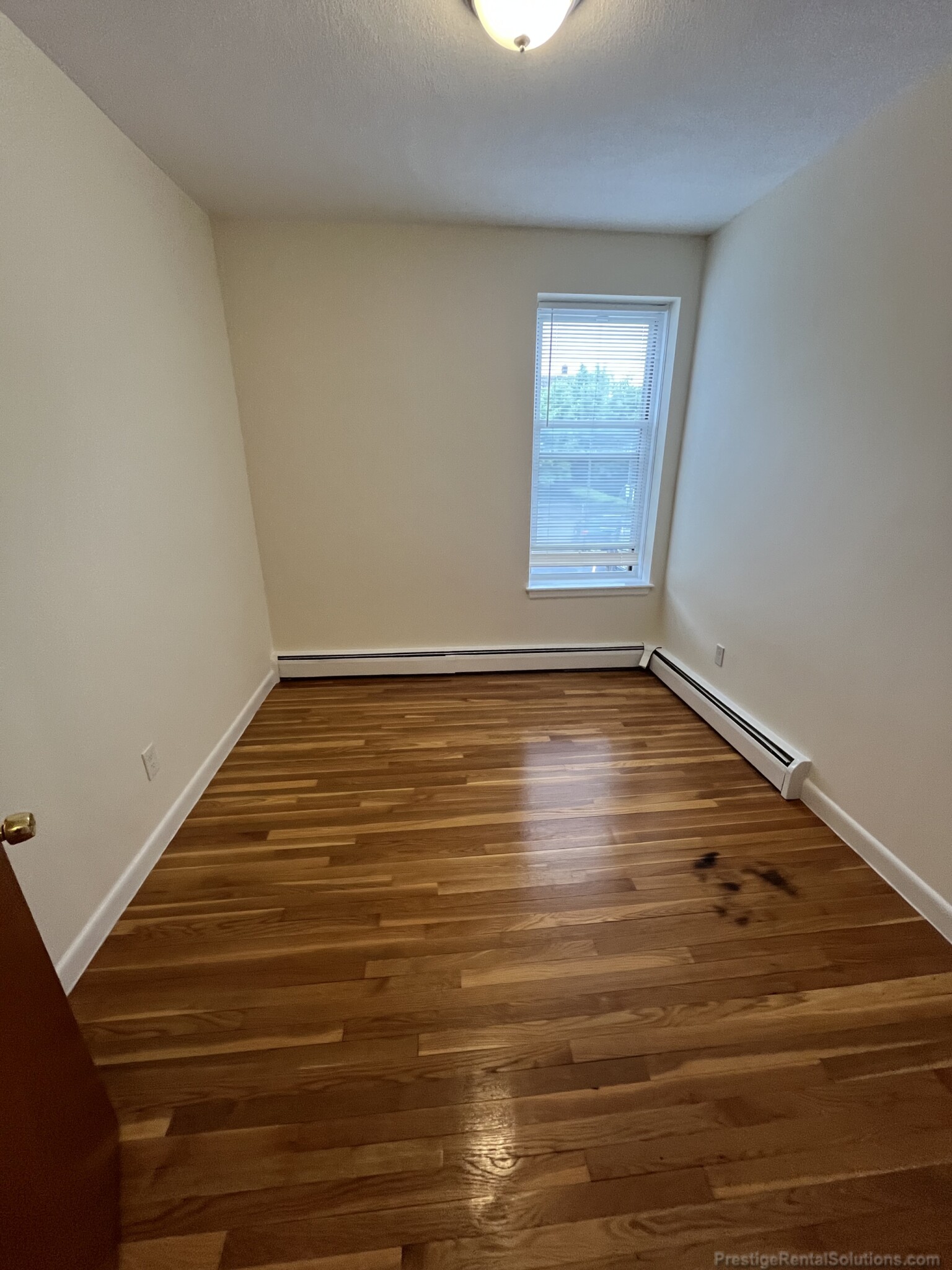 160 North Beacon St, Brighton