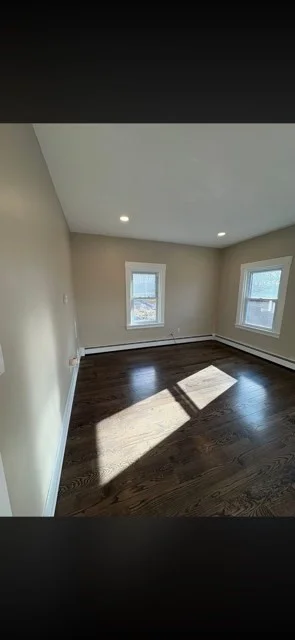 42-44 Cambridge St, Ayer