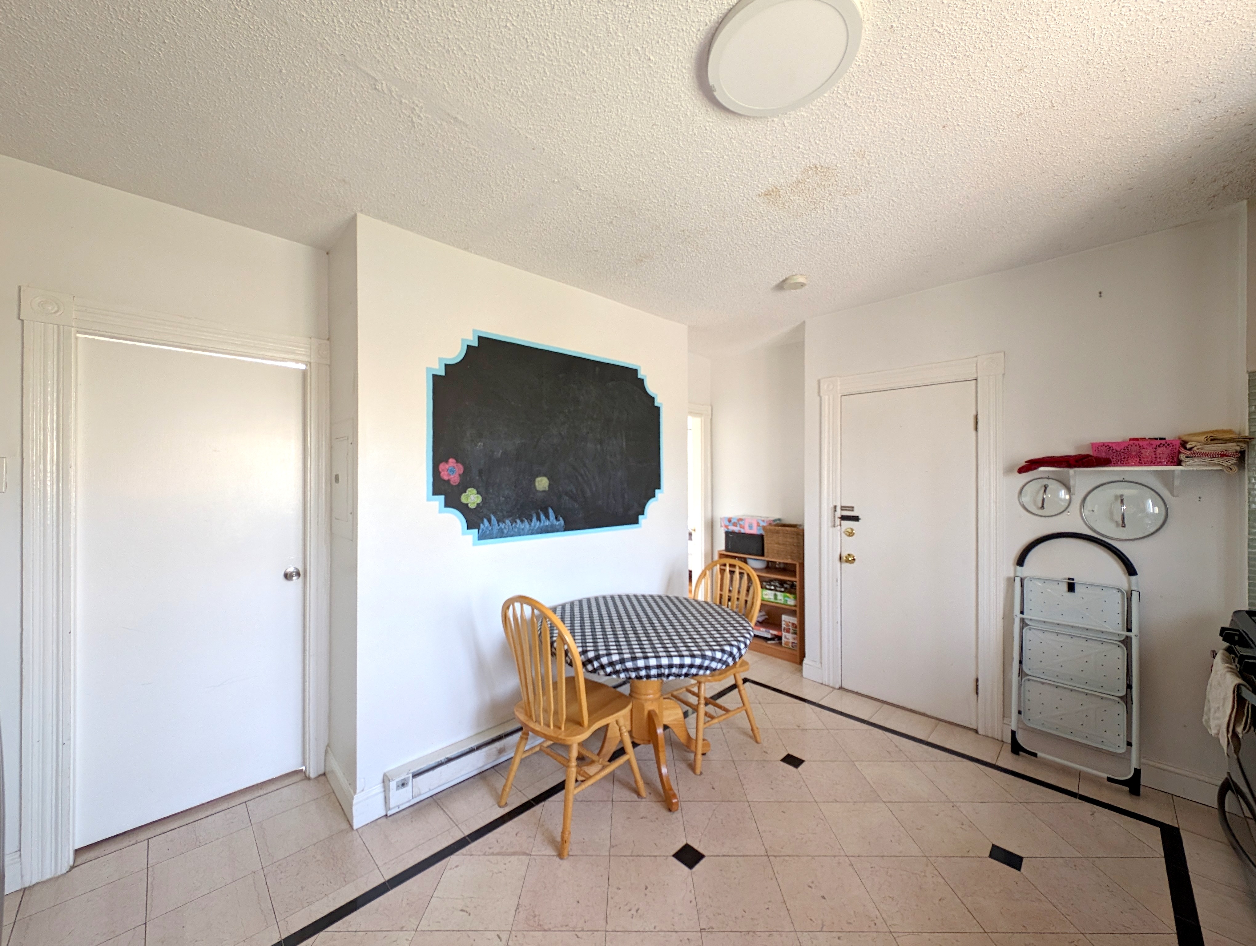 489 Main St, South Medford