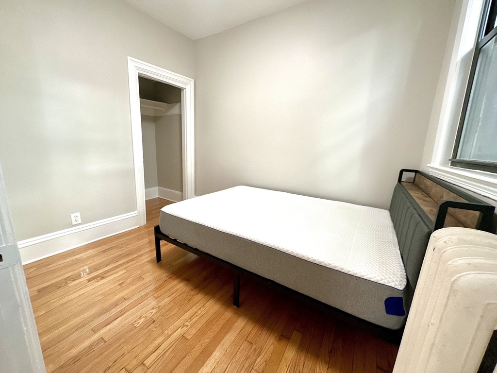 141 Arlington St, South End