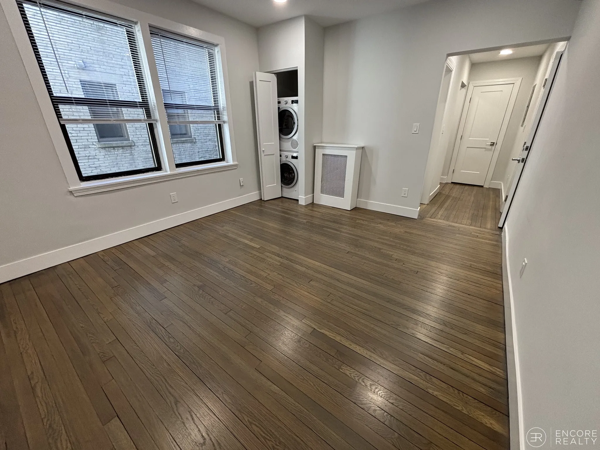 19 Peterborough St, Fenway