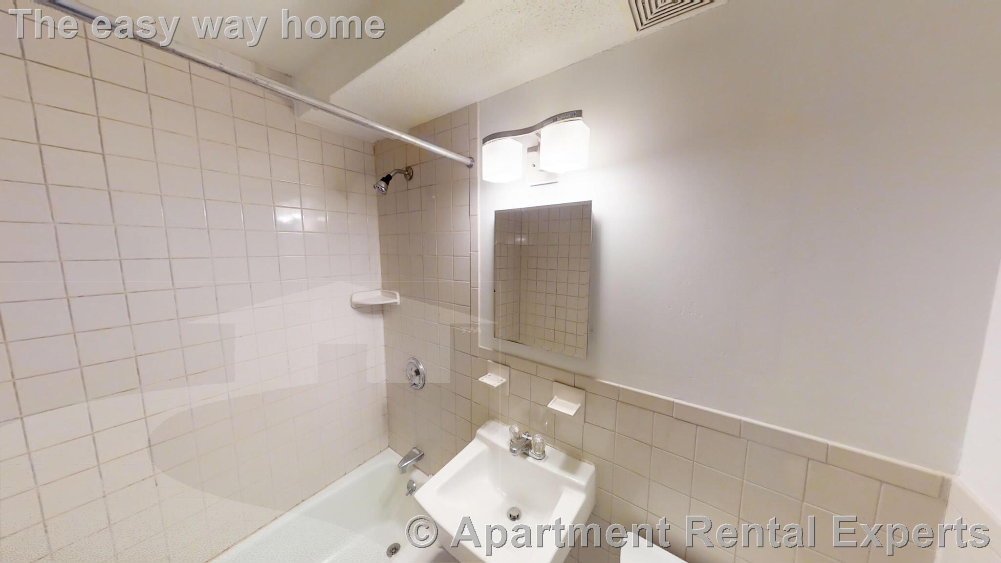 14 Murdock St, Ball Square