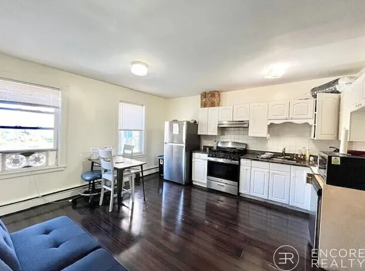 1576 Tremont St, Mission Hill