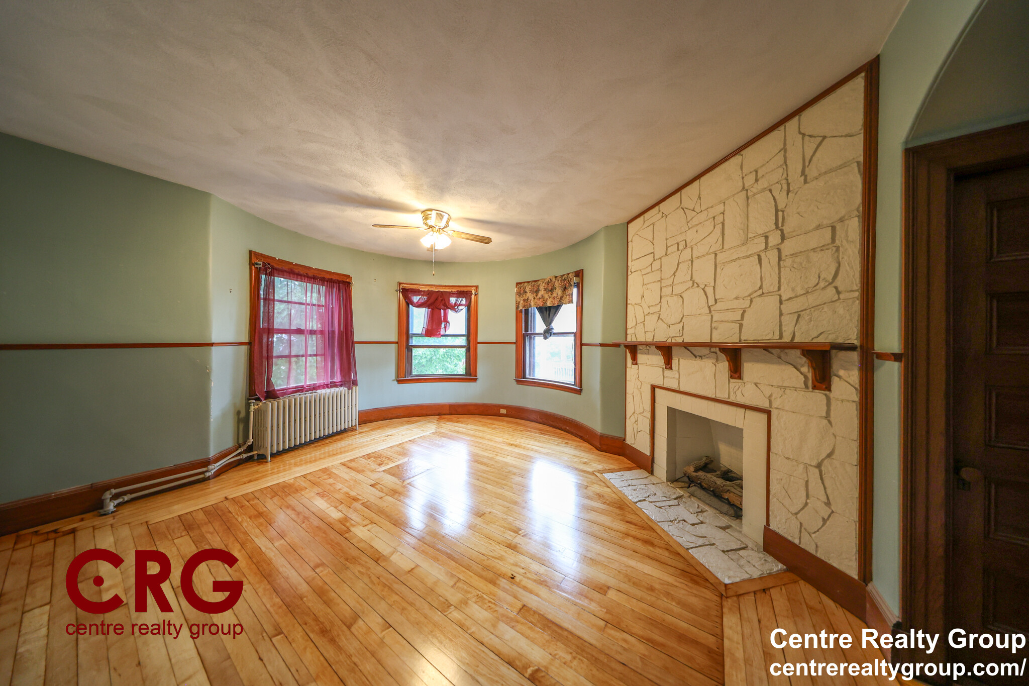 22 Grand View Ave, Prospect Hill