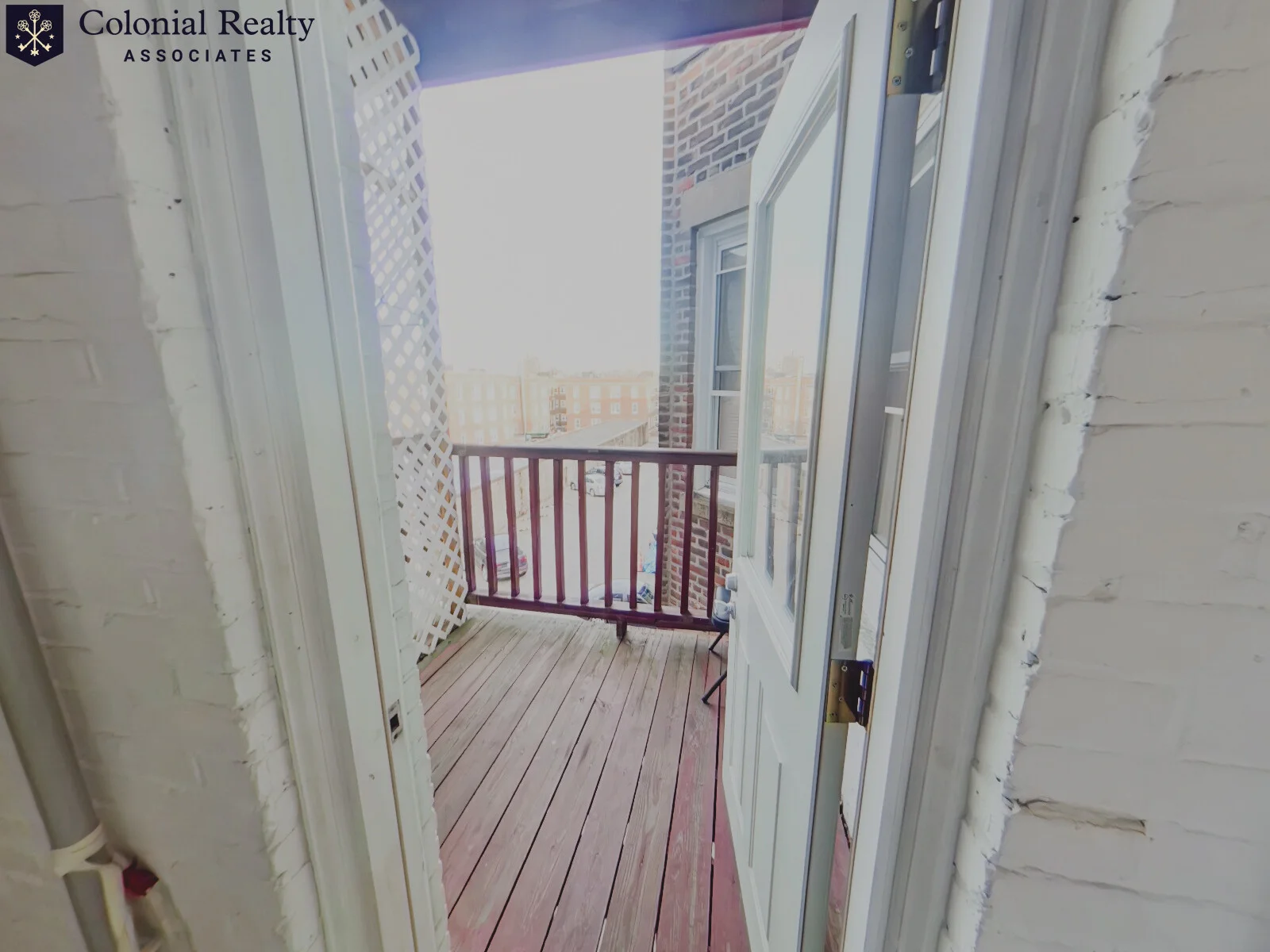 77 Thatcher St, North Brookline