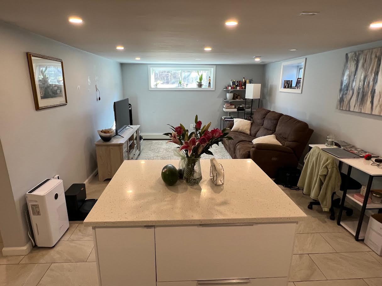 1546 Washington St, West Newton