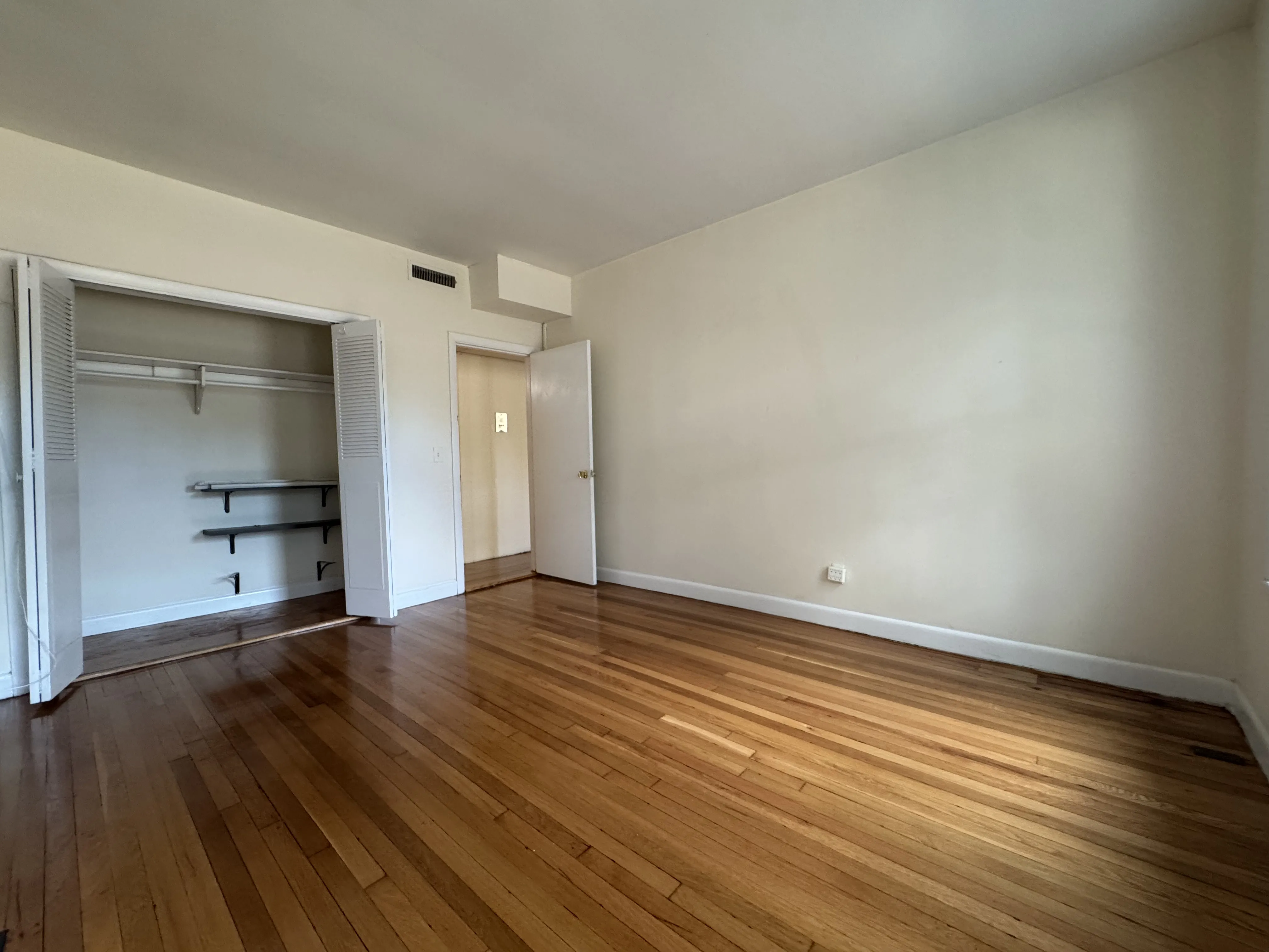 1133 Commonwealth Ave, Brighton